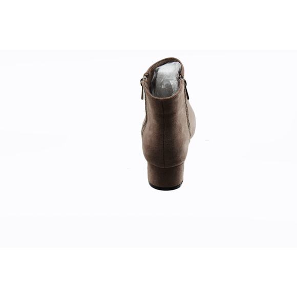 Women BootILLUDE Chaya Low Heel Zip Up Ankle Boot Round Toe Bootie Size 8 Light - Picture 3 of 7